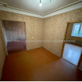 Продам квартиру, Амосова ул. , 4  ком., 81 м², косметический ремонт 