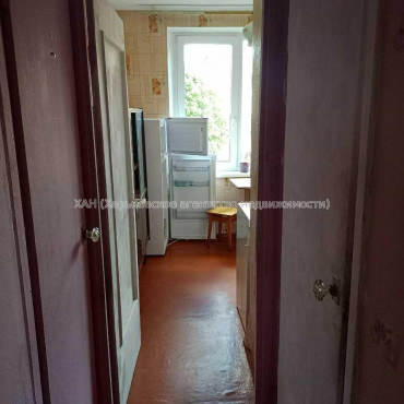 Продам квартиру, Непокоренных ул. , 1  ком., 32.70 м², советский ремонт 