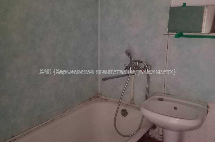Продам квартиру, Непокоренных ул. , 1 кім., 32.70 м², советский ремонт 