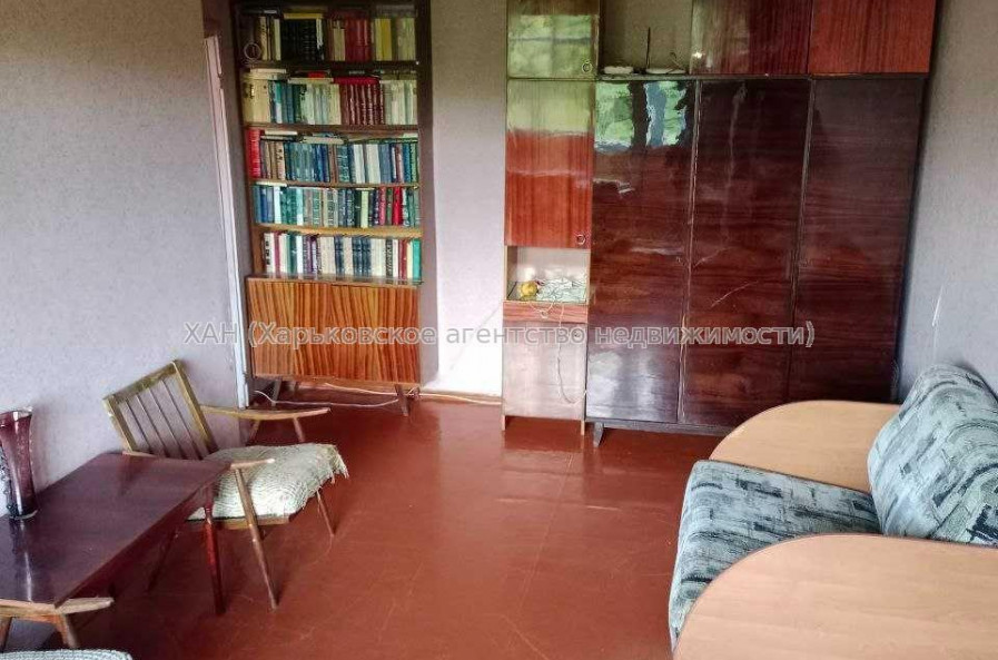 Продам квартиру, Непокоренных ул. , 1 кім., 32.70 м², советский ремонт 