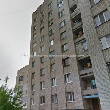 Продам квартиру, Единства ул. , 3  ком., 66.20 м², частичный ремонт 