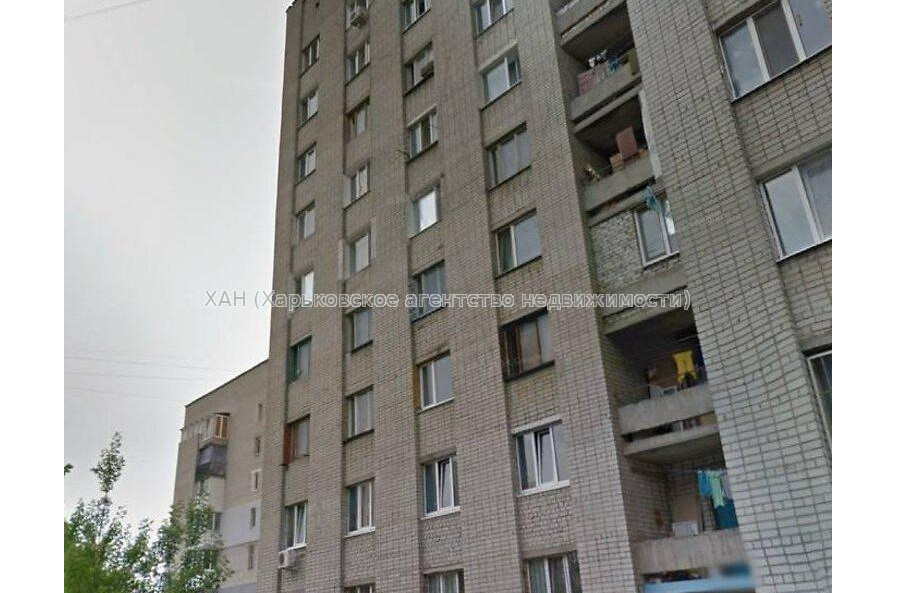 Продам квартиру, Единства ул. , 3  ком., 66.20 м², частичный ремонт 