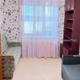 Продам квартиру, Единства ул. , 3  ком., 66.20 м², частичный ремонт 