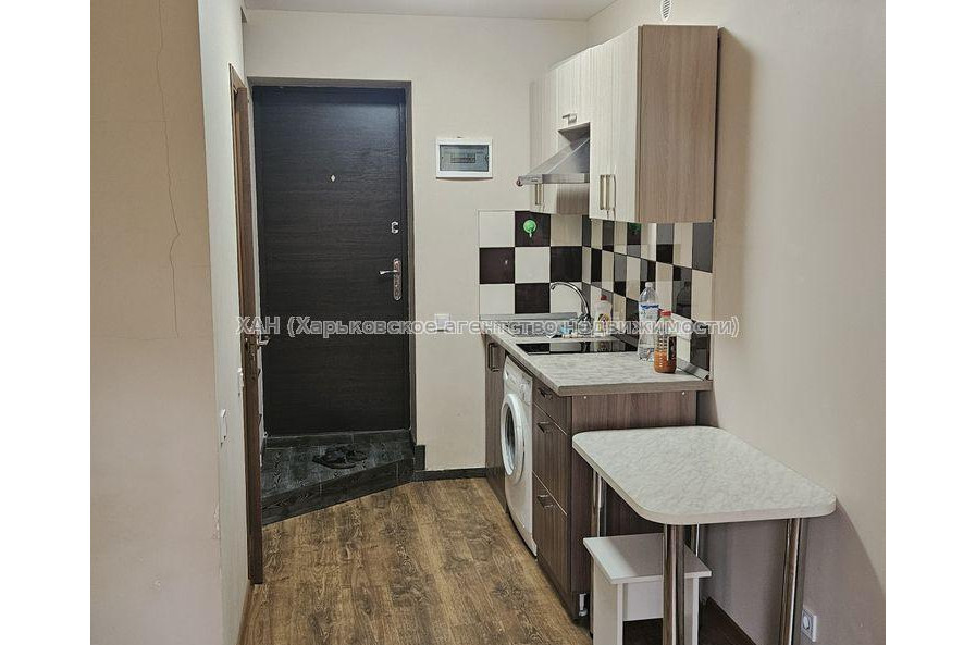 Продам квартиру, Глобинская ул. , 1  ком., 17.50 м², евроремонт 