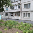 Продам квартиру, Тракторостроителей просп. , 2 кім., 45 м², частичный ремонт 