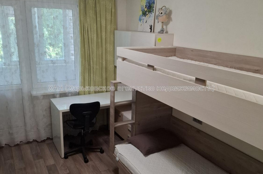 Продам квартиру, Тракторостроителей просп. , 2 кім., 45 м², частичный ремонт 
