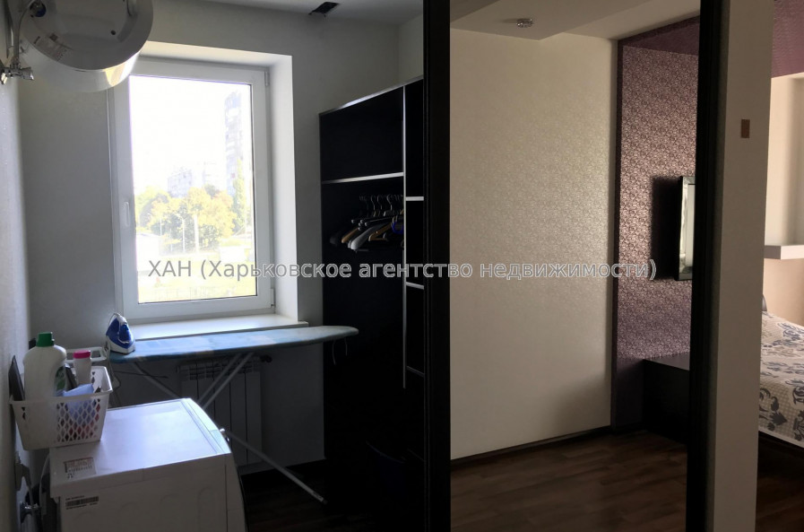 Продам квартиру, Академика Павлова ул. , 160Д , 3 кім., 121 м², евроремонт 