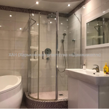 Продам квартиру, Академика Павлова ул. , 160Д , 3  ком., 121 м², евроремонт 