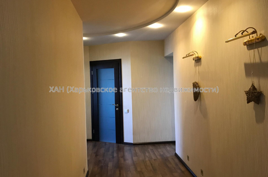 Продам квартиру, Академика Павлова ул. , 160Д , 3 кім., 121 м², евроремонт 