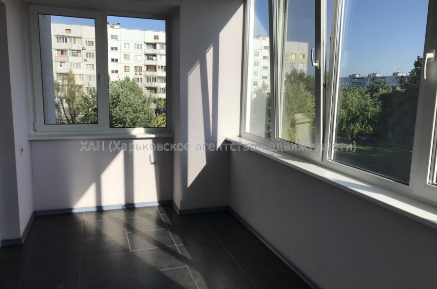 Продам квартиру, Академика Павлова ул. , 160Д , 3 кім., 121 м², евроремонт 