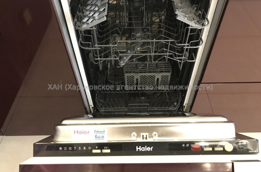 Продам квартиру, Академика Павлова ул. , 160Д , 3 кім., 121 м², евроремонт 