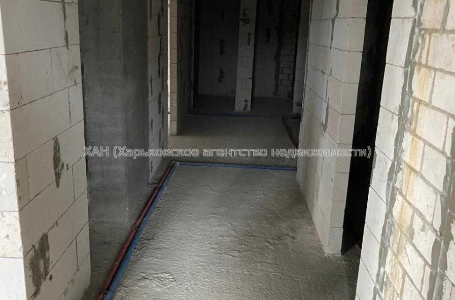 Продам квартиру, Гвардейцев Широнинцев ул. , 3  ком., 86.30 м², без внутренних работ 