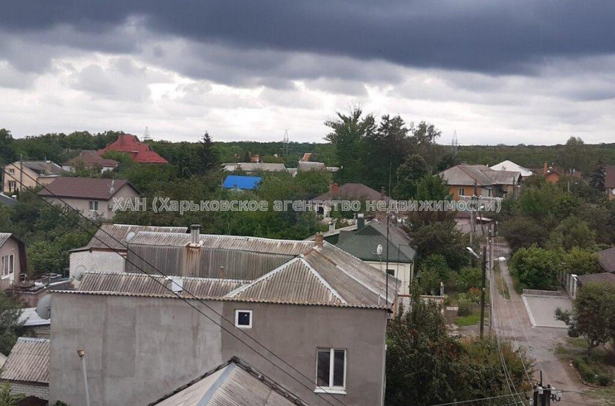 Продам квартиру, Ашхабадская ул. , 2  ком., 47 м², капитальный ремонт 