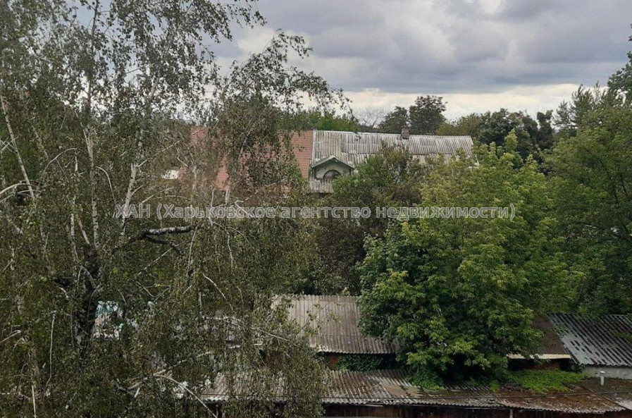 Продам квартиру, Ашхабадская ул. , 2  ком., 47 м², капитальный ремонт 