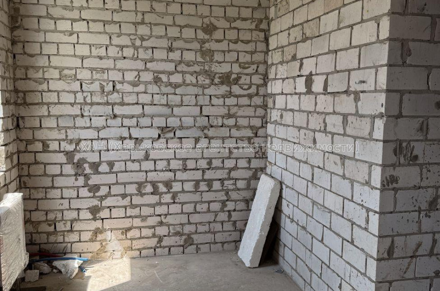 Продам квартиру, Шевченко ул. , 1  ком., 39.10 м², без внутренних работ 