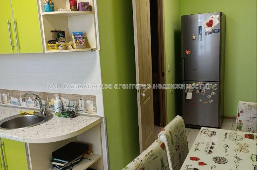 Продам квартиру, Жуковского просп. , 3 кім., 69.80 м², капитальный ремонт 