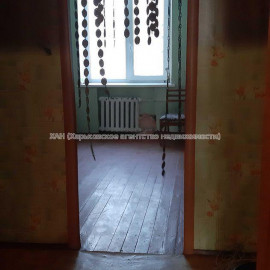 Продам квартиру, Александровский просп. , 1  ком., 27.90 м², советский ремонт