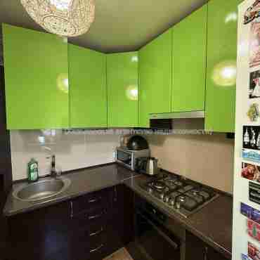 Продам квартиру, Харьковских Дивизий ул. , 3 кім., 57 м², евроремонт 