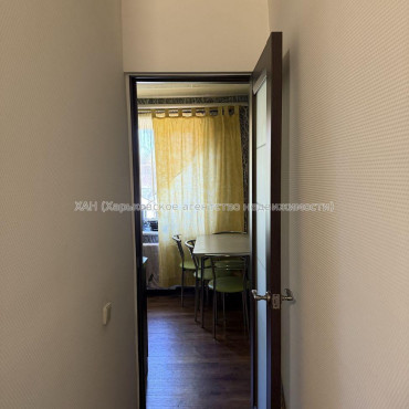 Продам квартиру, Харьковских Дивизий ул. , 3 кім., 57 м², евроремонт 