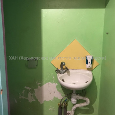 Сдам нежилую недвижимость, помещение свободного назначения , 3  ком., 102 м²