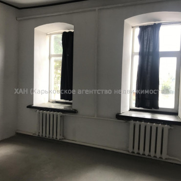 Сдам нежилую недвижимость, помещение свободного назначения , 3  ком., 102 м²