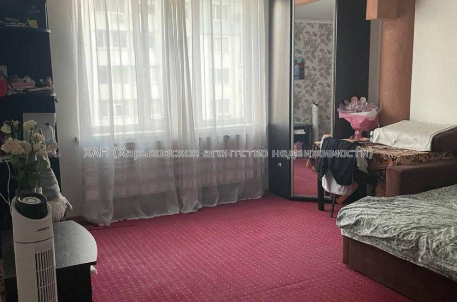 Продам квартиру, Юбилейный просп. , 1  ком., 40 м², капитальный ремонт 