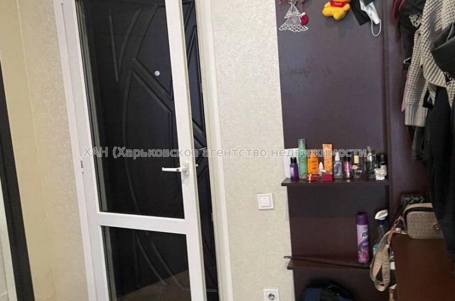 Продам квартиру, Юбилейный просп. , 1  ком., 40 м², капитальный ремонт 
