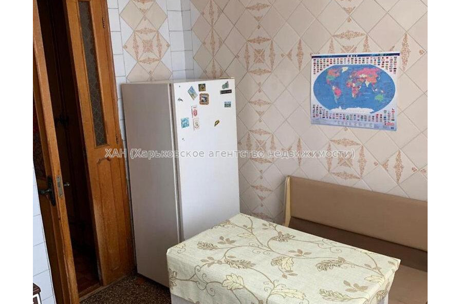 Продам квартиру, Титаренковский пер. , 2 кім., 50.30 м², косметический ремонт 