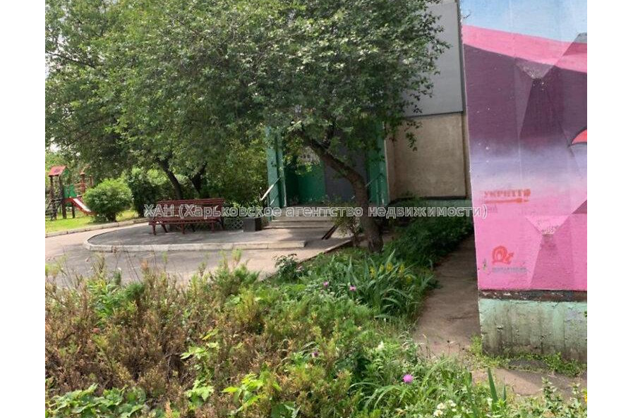 Продам квартиру, Титаренковский пер. , 2 кім., 50.30 м², косметический ремонт 