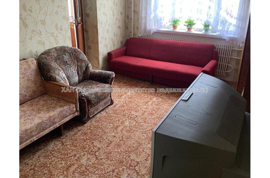 Продам квартиру, Титаренковский пер. , 2 кім., 50.30 м², косметический ремонт 