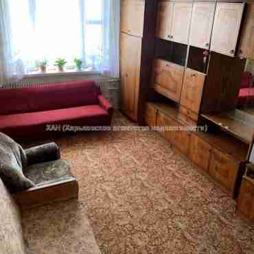 Продам квартиру, Титаренковский пер. , 2 кім., 50.30 м², косметический ремонт 