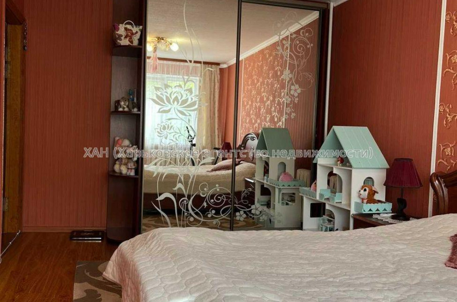 Продам квартиру, Тракторостроителей просп. , 2  ком., 47 м², капитальный ремонт 