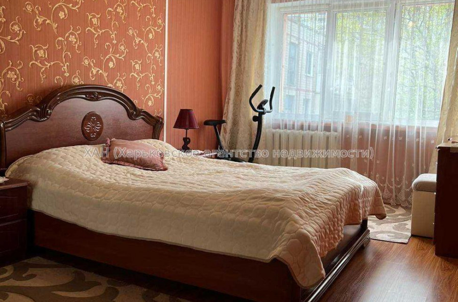 Продам квартиру, Тракторостроителей просп. , 2  ком., 47 м², капитальный ремонт 