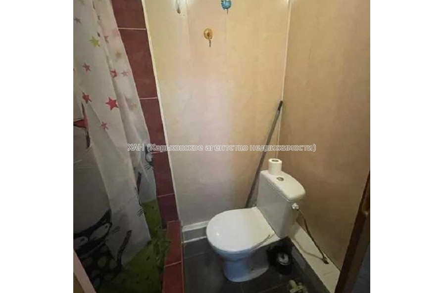 Продам квартиру, Харьковских Дивизий ул. , 1  ком., 14.50 м², капитальный ремонт 