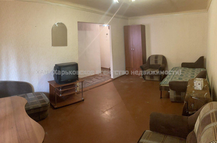 Продам квартиру, Юрьева бульв. , 1 кім., 32 м², косметический ремонт 