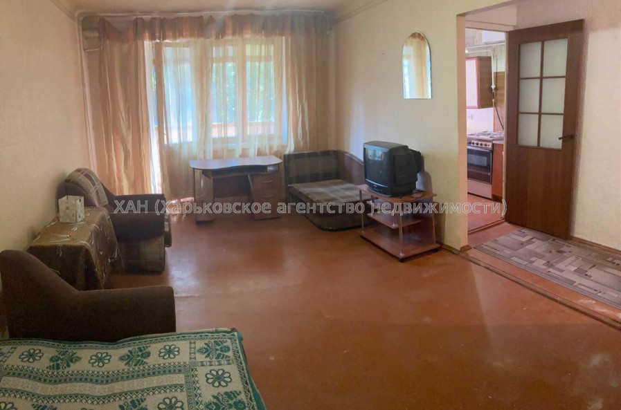 Продам квартиру, Юрьева бульв. , 1 кім., 32 м², косметический ремонт 