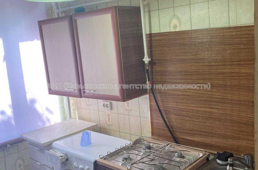 Продам квартиру, Юрьева бульв. , 1 кім., 32 м², косметический ремонт 