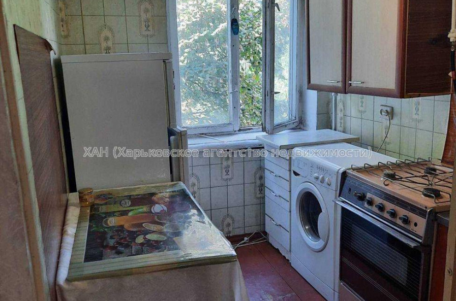 Продам квартиру, Юрьева бульв. , 1 кім., 32 м², косметический ремонт 