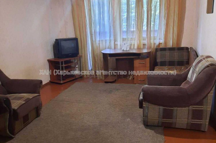 Продам квартиру, Юрьева бульв. , 1 кім., 32 м², косметический ремонт 