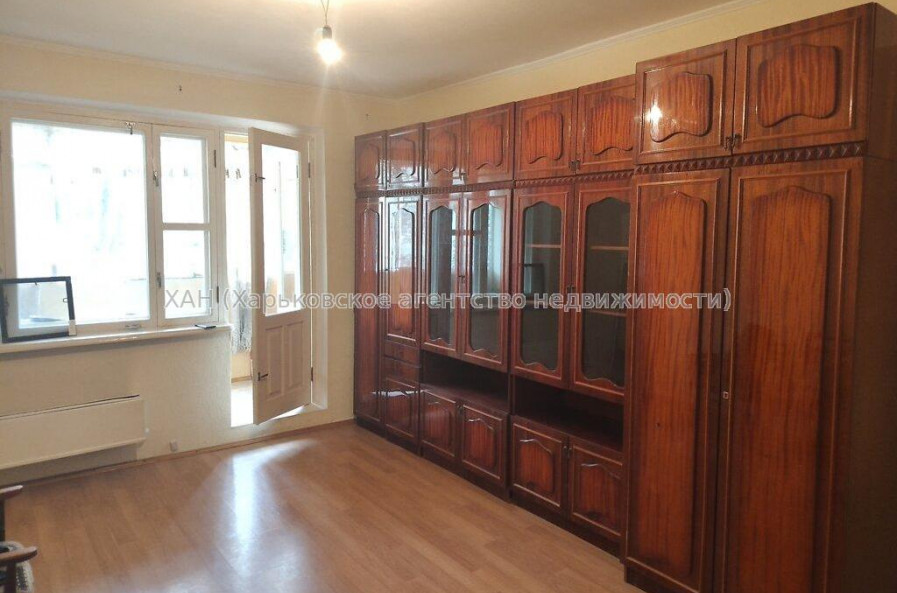 Продам квартиру, Таборова ул. , 2 кім., 55.80 м², косметический ремонт 