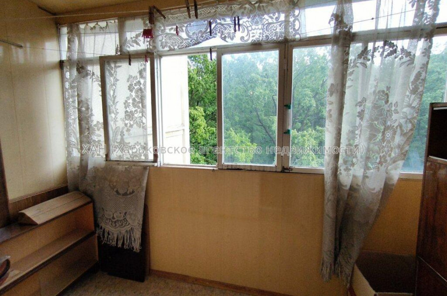 Продам квартиру, Таборова ул. , 2 кім., 55.80 м², косметический ремонт 