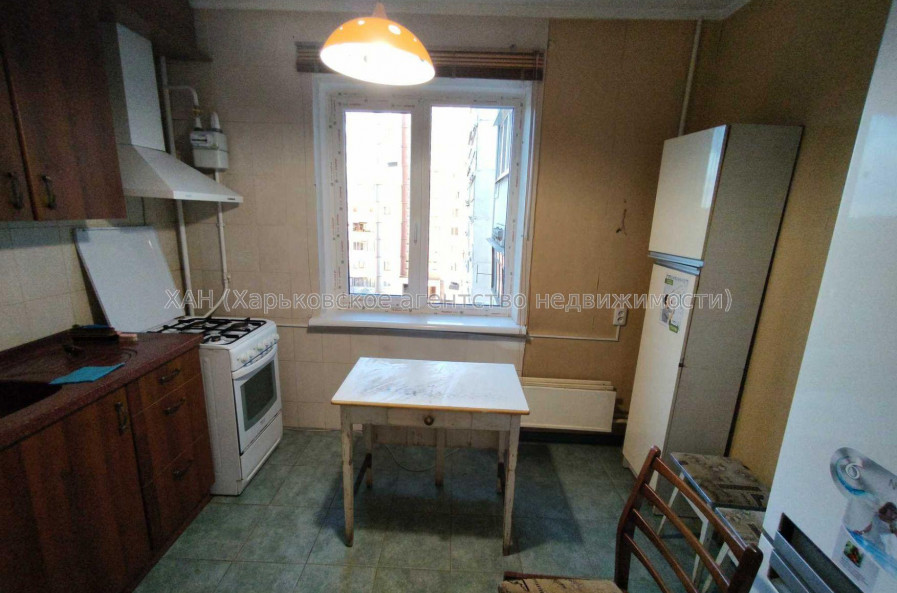 Продам квартиру, Таборова ул. , 2 кім., 55.80 м², косметический ремонт 