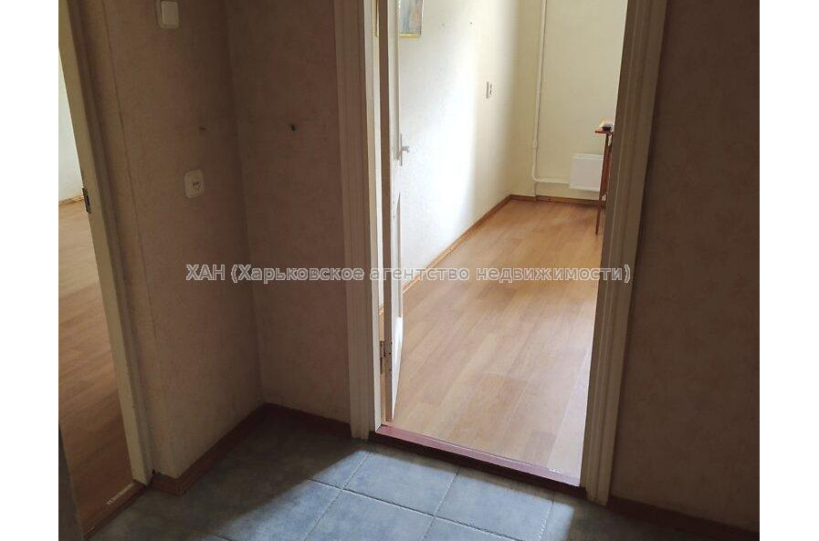 Продам квартиру, Таборова ул. , 2 кім., 55.80 м², косметический ремонт 