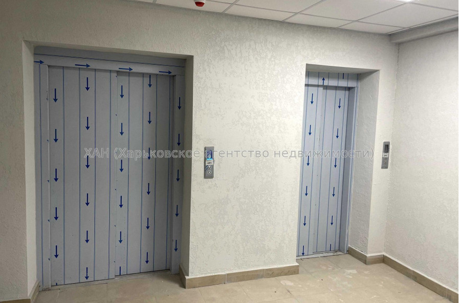 Продам квартиру, 1  ком., 45.70 м², без внутренних работ 