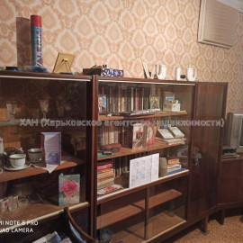 Продам квартиру, Байрона пр-т , 2 кім., 44.70 м², советский ремонт