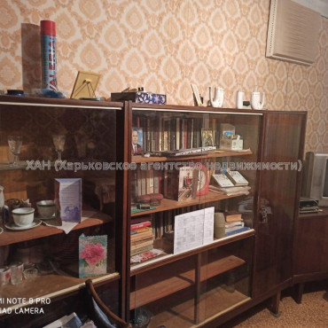 Продам квартиру, Байрона пр-т , 2 кім., 44.70 м², советский ремонт 