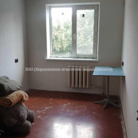 Продам квартиру, Каденюка ул. , 2  ком., 42 м², косметический ремонт