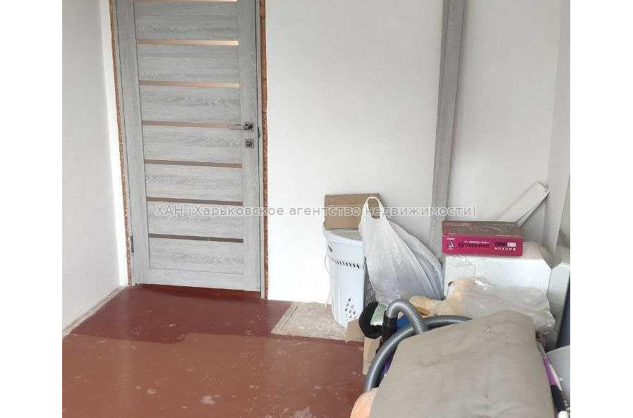 Продам квартиру, Каденюка ул. , 2  ком., 42 м², косметический ремонт 