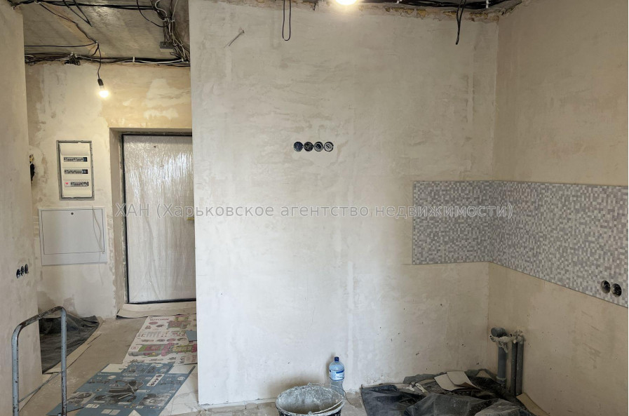 Продам квартиру, Шевченковский пер. , 2  ком., 56 м², без отделочных работ 