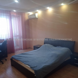 Здам квартиру, Большая Кольцевая ул. , 134 , 2 кім., 52 м², капитальный ремонт